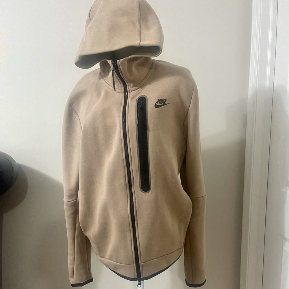 Nike tech fleece